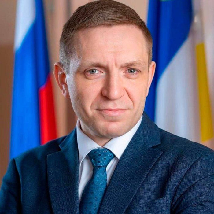 В Бурятии задержан министр транспорта и дорожного хозяйства региона Александр Гоге В Бурятии задержан министр транспорта и дорожного хозяйства региона Александр Гоге