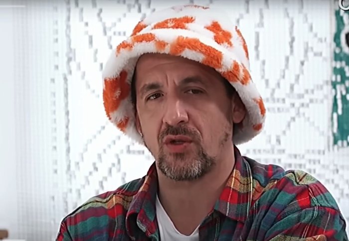 Предателю и иноагенту Артуру Смольянинову отказали в гражданстве Латвии Предателю и иноагенту Артуру Смольянинову отказали в гражданстве Латвии