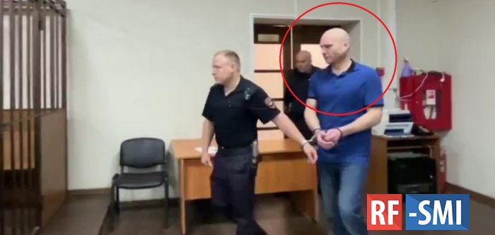 Вологжанин приговорён к пожизненному заключению за убийство трёх человек Вологжанин приговорён к пожизненному заключению за убийство трёх человек