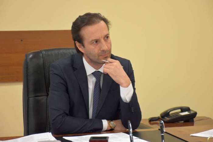 Задержан вице-губернатор Белгородской области Рустэм Зайнуллин Задержан вице-губернатор Белгородской области Рустэм Зайнуллин