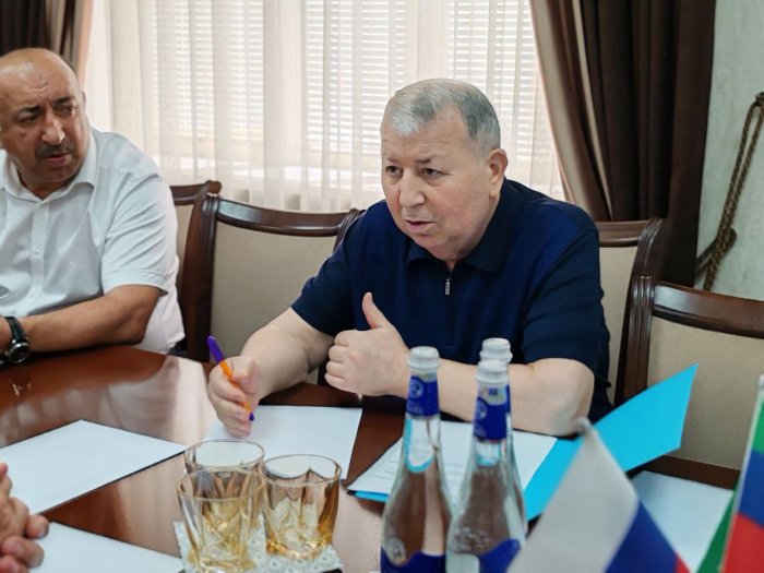 В Дагестане проходят обыски у госсекретаря республики Магомед-Султана Магомедова В Дагестане проходят обыски у госсекретаря республики Магомед-Султана Магомедова