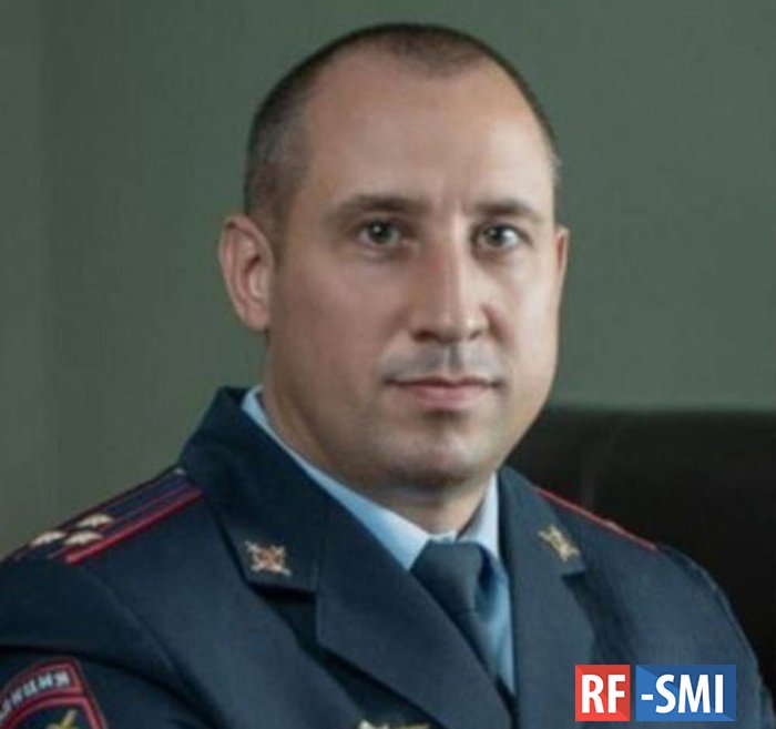 Полицейский начальник из Якутска объявлен в розыск по делу о взятке Полицейский начальник из Якутска объявлен в розыск по делу о взятке