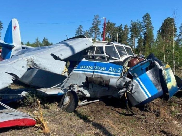 Самолёт с парашютистами потерпел жёсткое крушение в Забайкалье Самолёт с парашютистами потерпел жёсткое крушение в Забайкалье