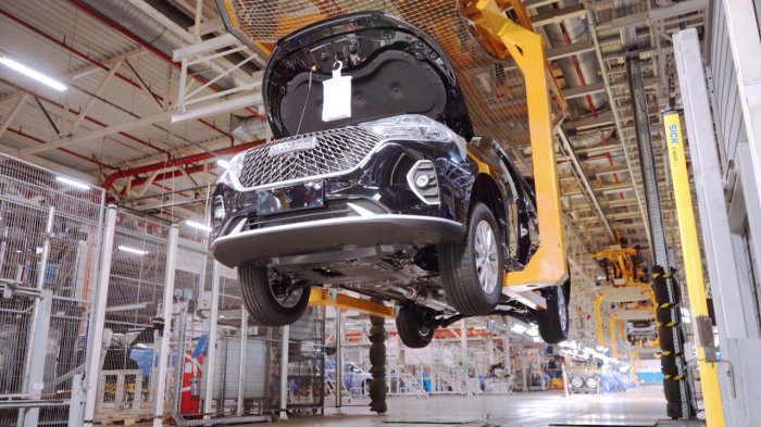 В Калуге запустили производство кроссовера Haval M6 по полному циклу В Калуге запустили производство кроссовера Haval M6 по полному циклу