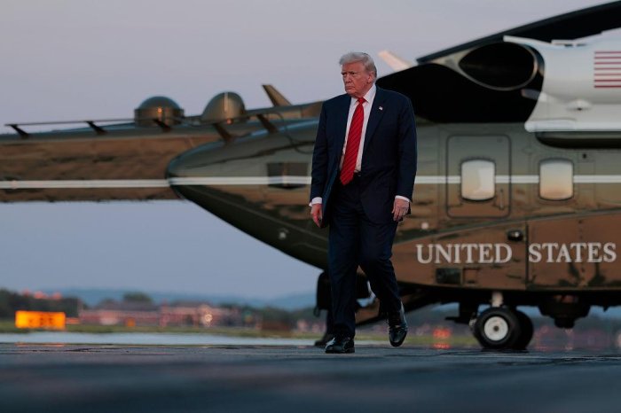 Д. Трамп подтвердил визит Стива Уиткоффа в Россию на этой неделе Д. Трамп подтвердил визит Стива Уиткоффа в Россию на этой неделе