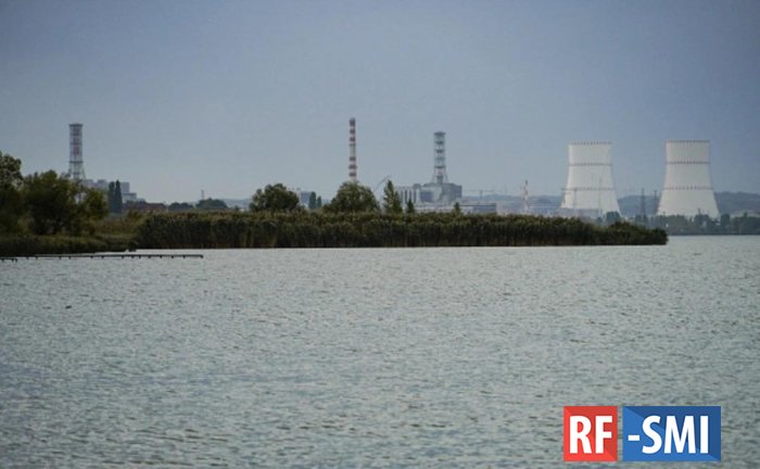 На Курской АЭС после падения украинского БПЛА загорелся трансформаторный блок На Курской АЭС после падения украинского БПЛА загорелся трансформаторный блок