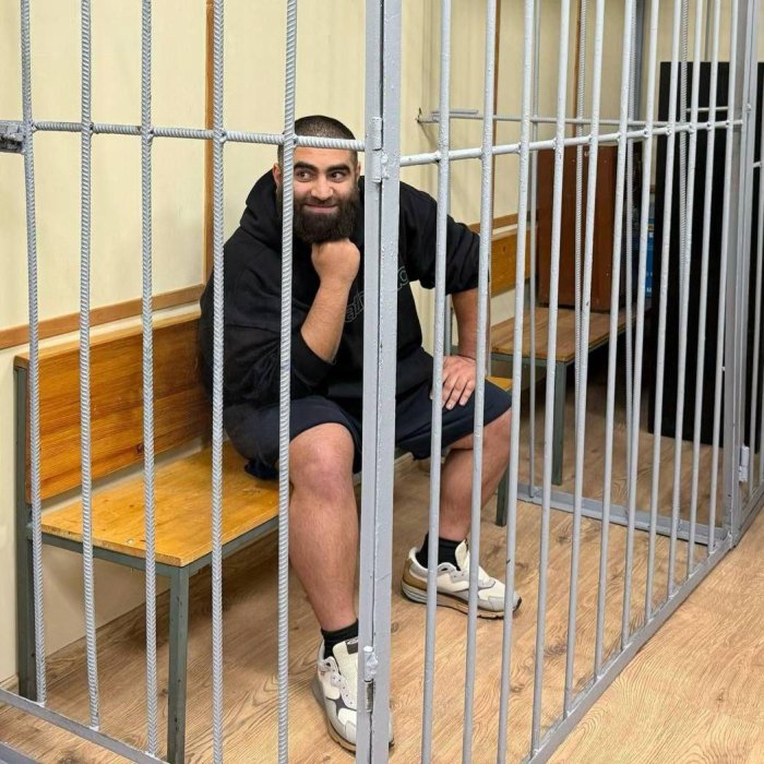 Таганский суд Москвы заключил под стражу Арсена Маркаряна Таганский суд Москвы заключил под стражу Арсена Маркаряна