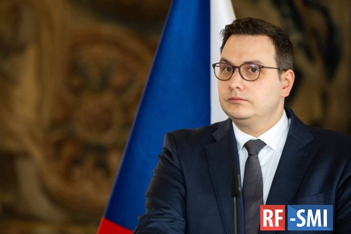 Российским дипломатам могут запретить свободно передвигаться внутри Шенгена Российским дипломатам могут запретить свободно передвигаться внутри Шенгена