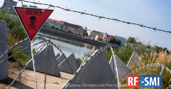 На границе с Калининградской областью Литва поставила "зубы дракона" На границе с Калининградской областью Литва поставила "зубы дракона"
