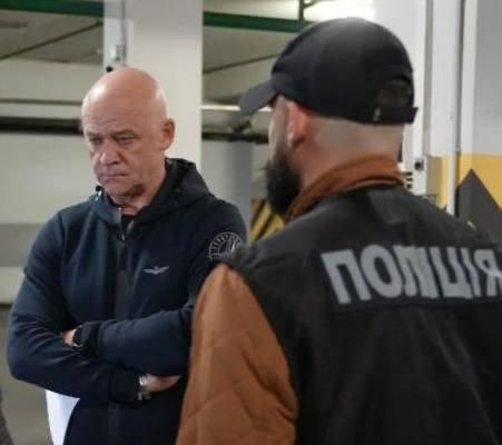 Экс-мэр Одессы Труханов и два его заместителя попали под следствие Экс-мэр Одессы Труханов и два его заместителя попали под следствие