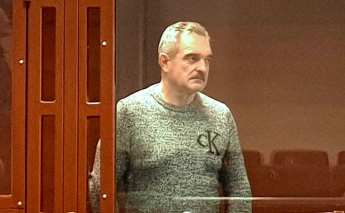 Суд в Петербурге приговорил бывшего начальника УФСИН к 20 годам колонии Суд в Петербурге приговорил бывшего начальника УФСИН к 20 годам колонии