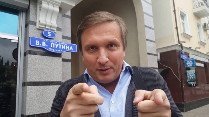 Экс-судья Новиков вышел досрочно — после показаний на Момотова Экс-судья Новиков вышел досрочно — после показаний на Момотова