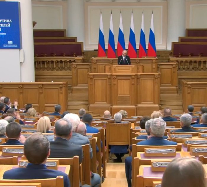 �������� ����� ������� ��������� � ������ �������������